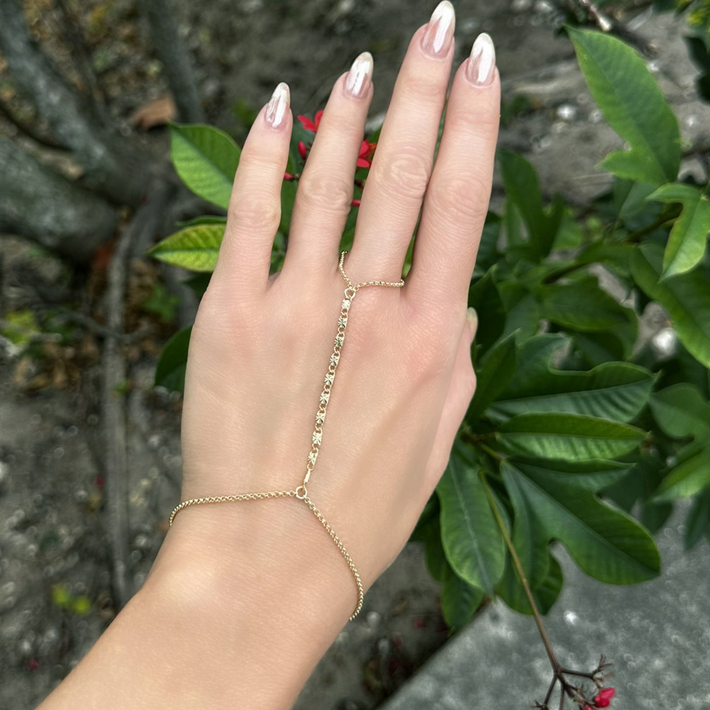 18K Gold Filled Hand Chain with Elegant Diamond Cut Design