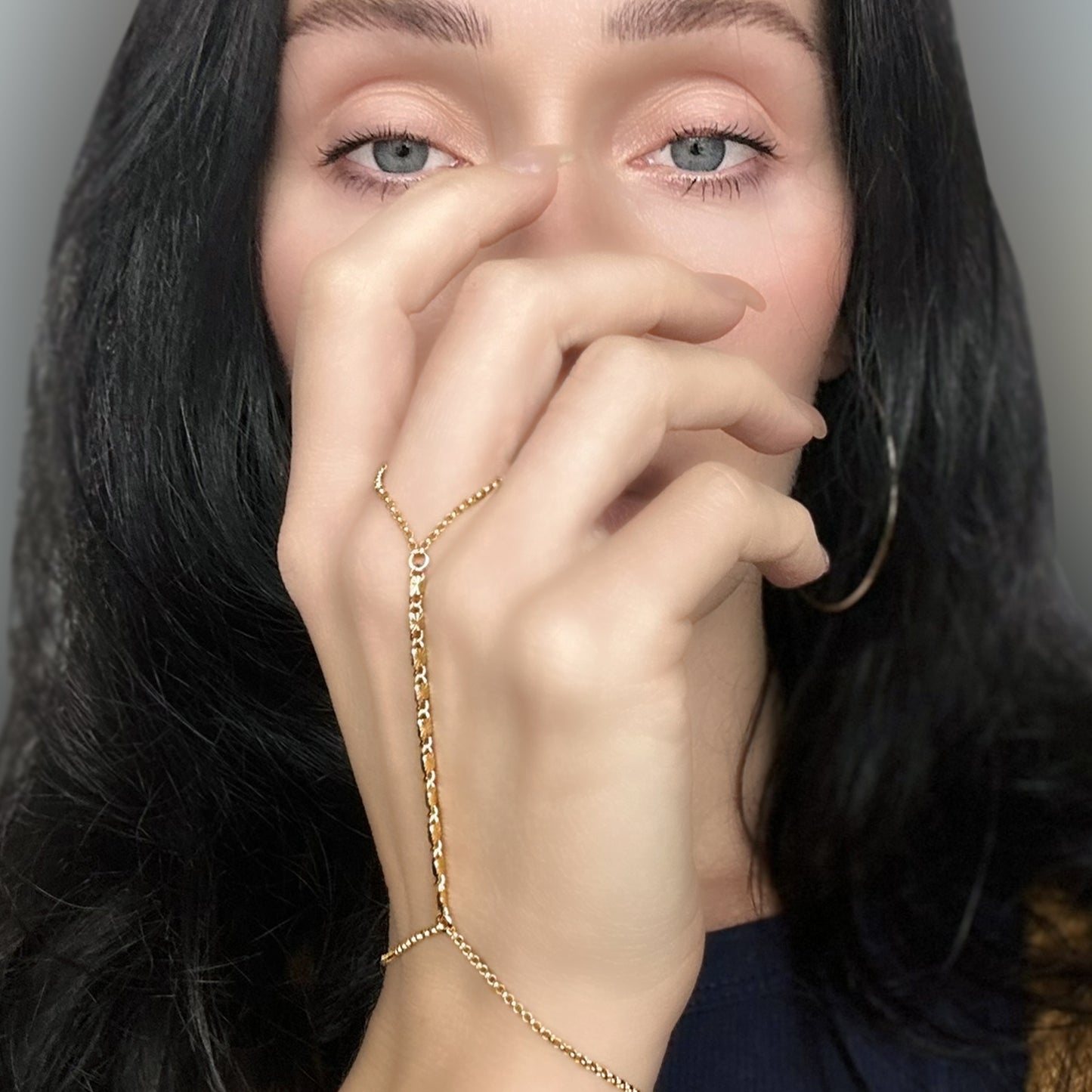 18K Gold Filled Hand Chain with Elegant Diamond Cut Design