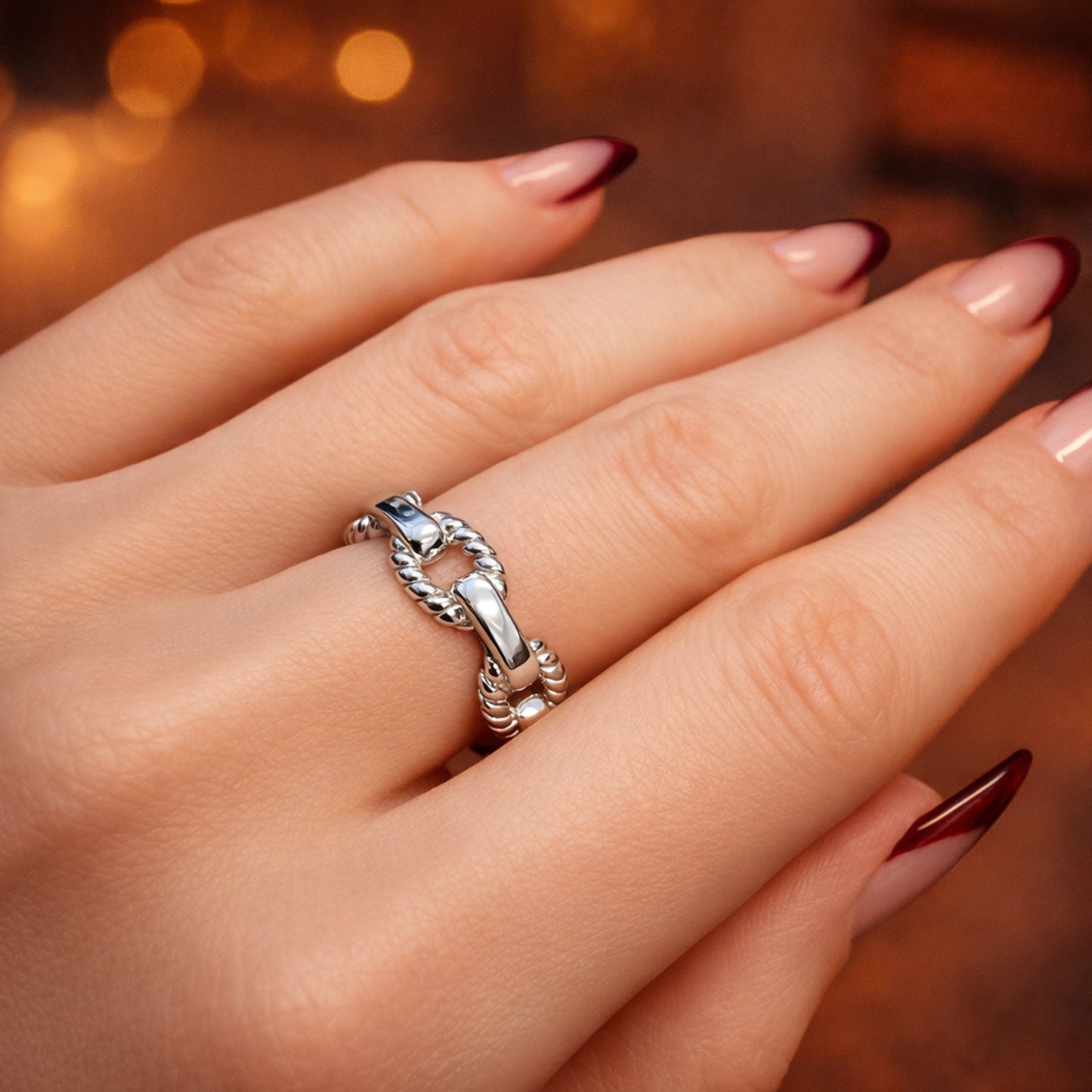 Anillo de cadena de cuerda retorcida