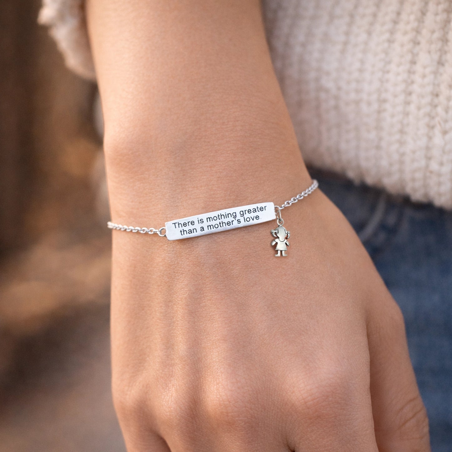 Pulsera con mensaje grabado para mamá