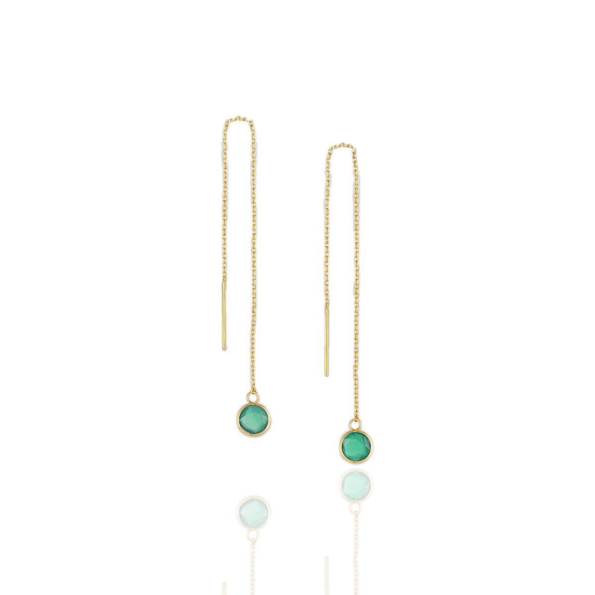 Green onyx threader earrings in sterling silver with 18K yellow gold plating, minimalist pull through chain dangle earrings with round green gemstone charm.