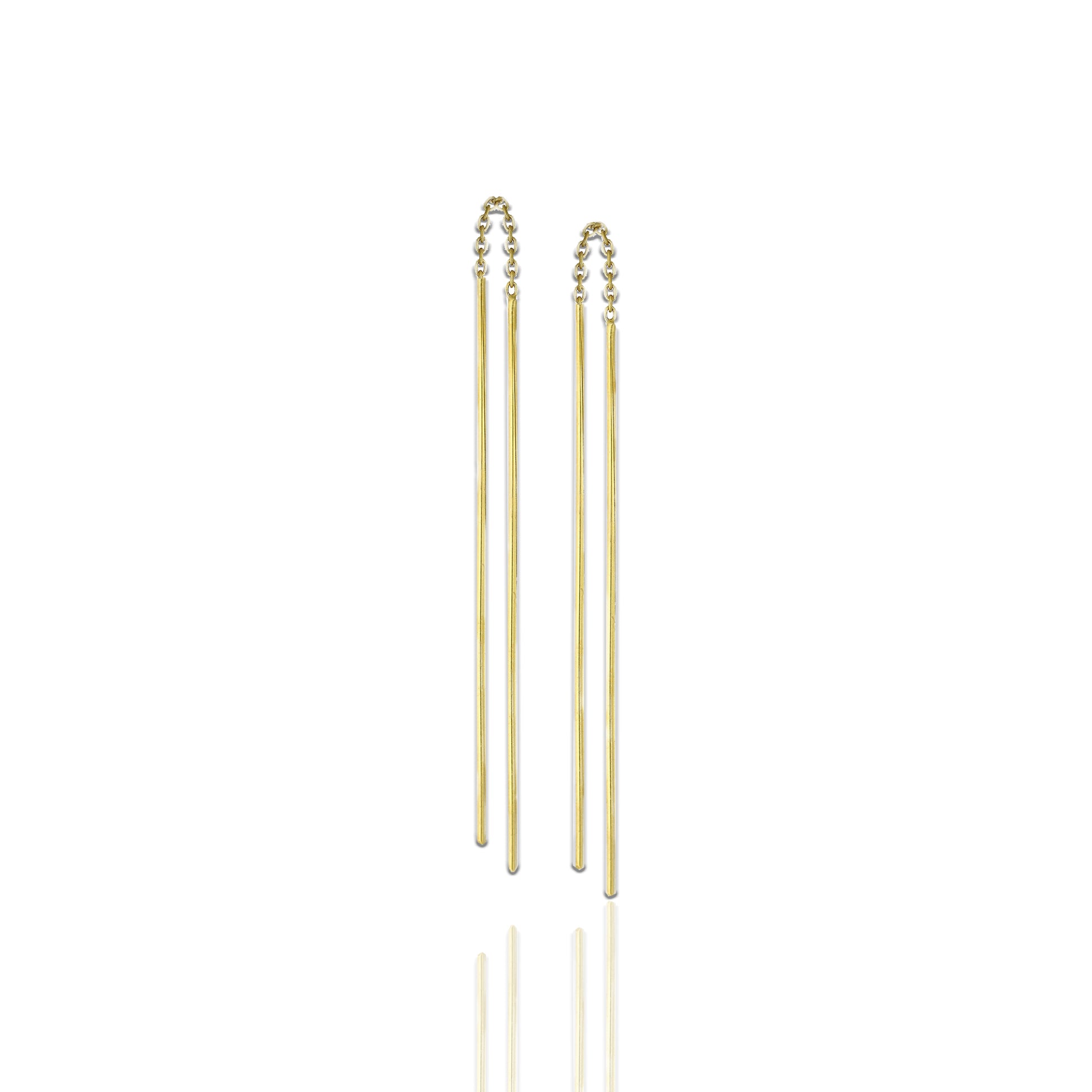 Add a touch of sophistication with our Elegant Gold Bar Threader Earrings, designed for the modern minimalist. These lightweight long-bar earrings are a trendy choice, perfect for stacking to create a unique, layered style. Their sleek and versatile design makes them ideal for everyday wear or special occasions. Handcrafted with high-quality 925 sterling silver and plated in radiant gold.
