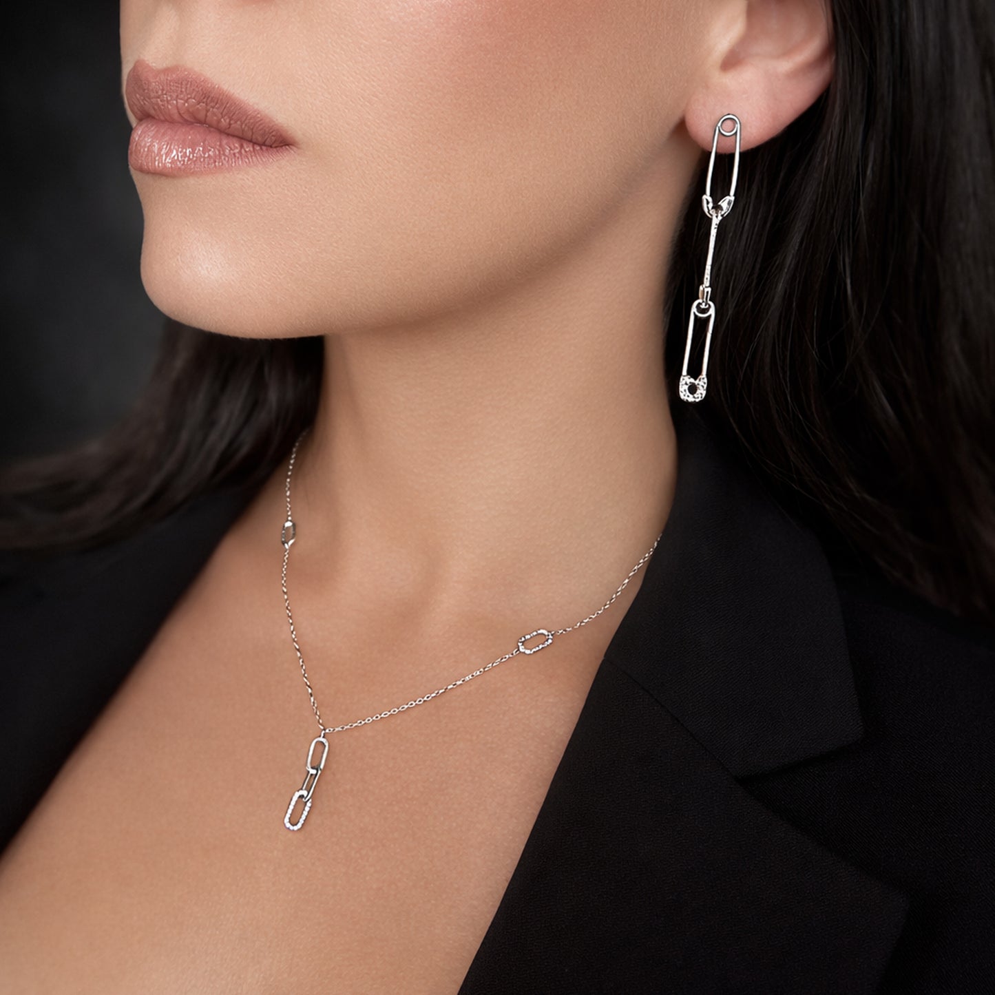 Pendientes largos con imperdible