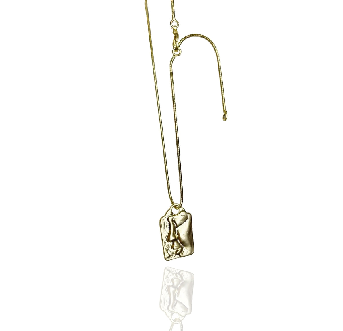 Chunky gold necklace for women