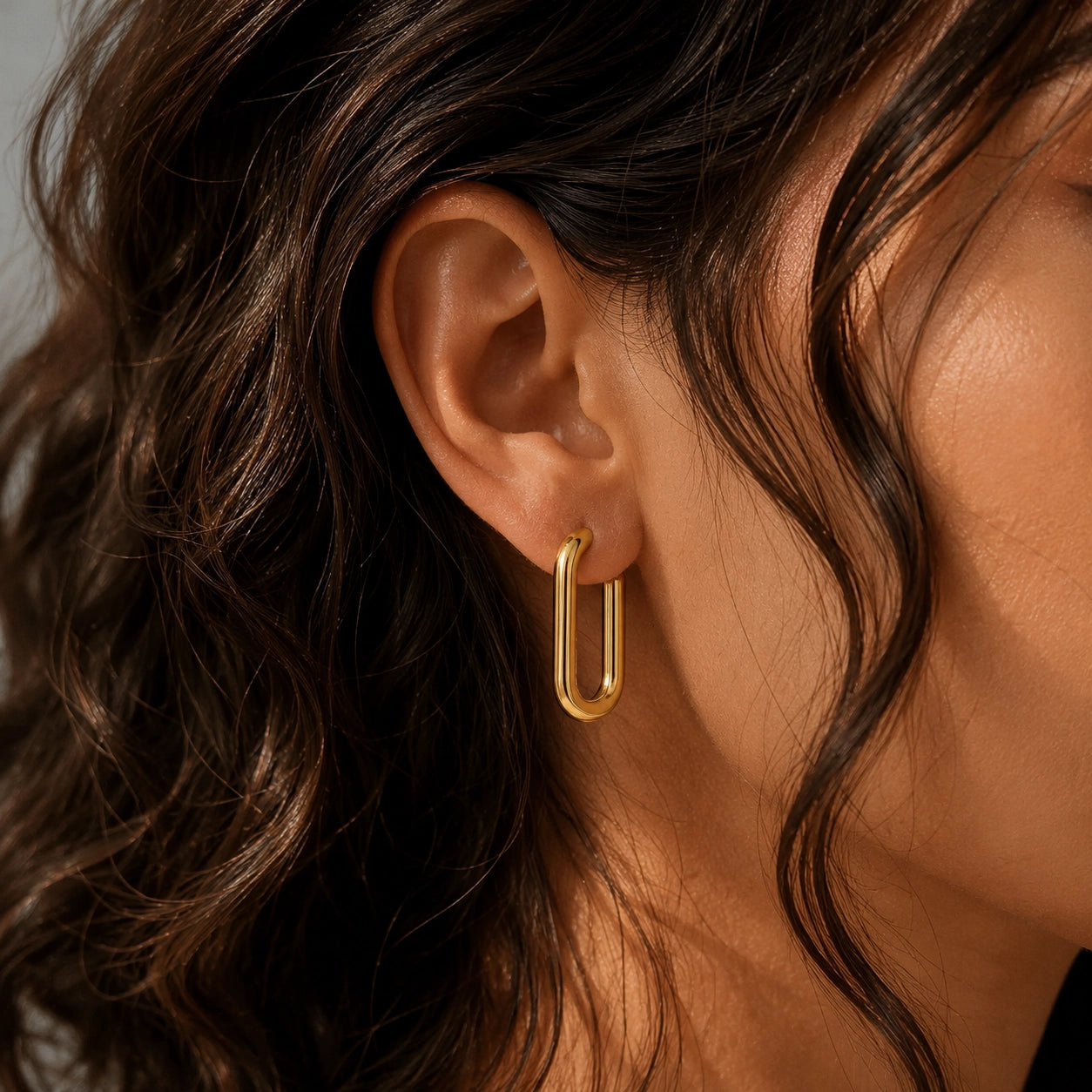 Chain Link Huggie Hoop Earrings