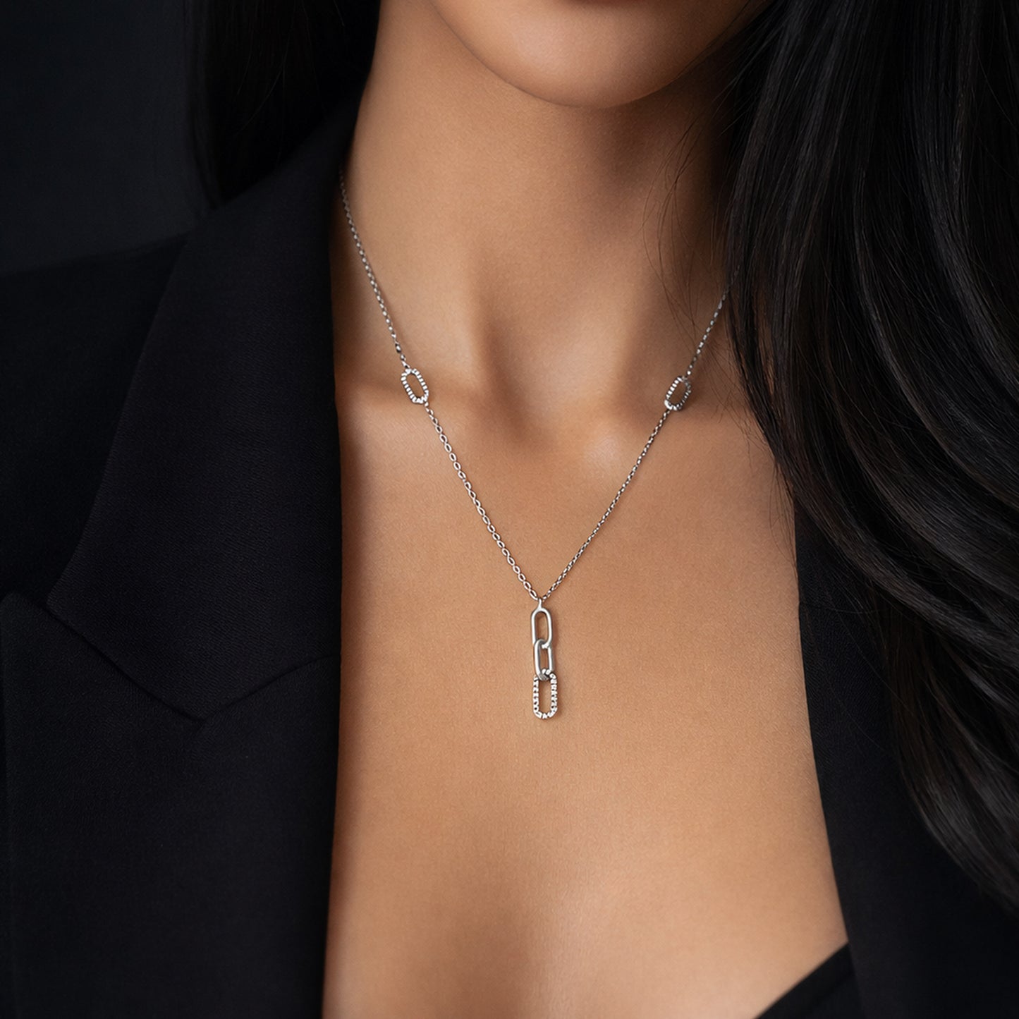 Conjunto de cadena de eslabones delicado y moderno