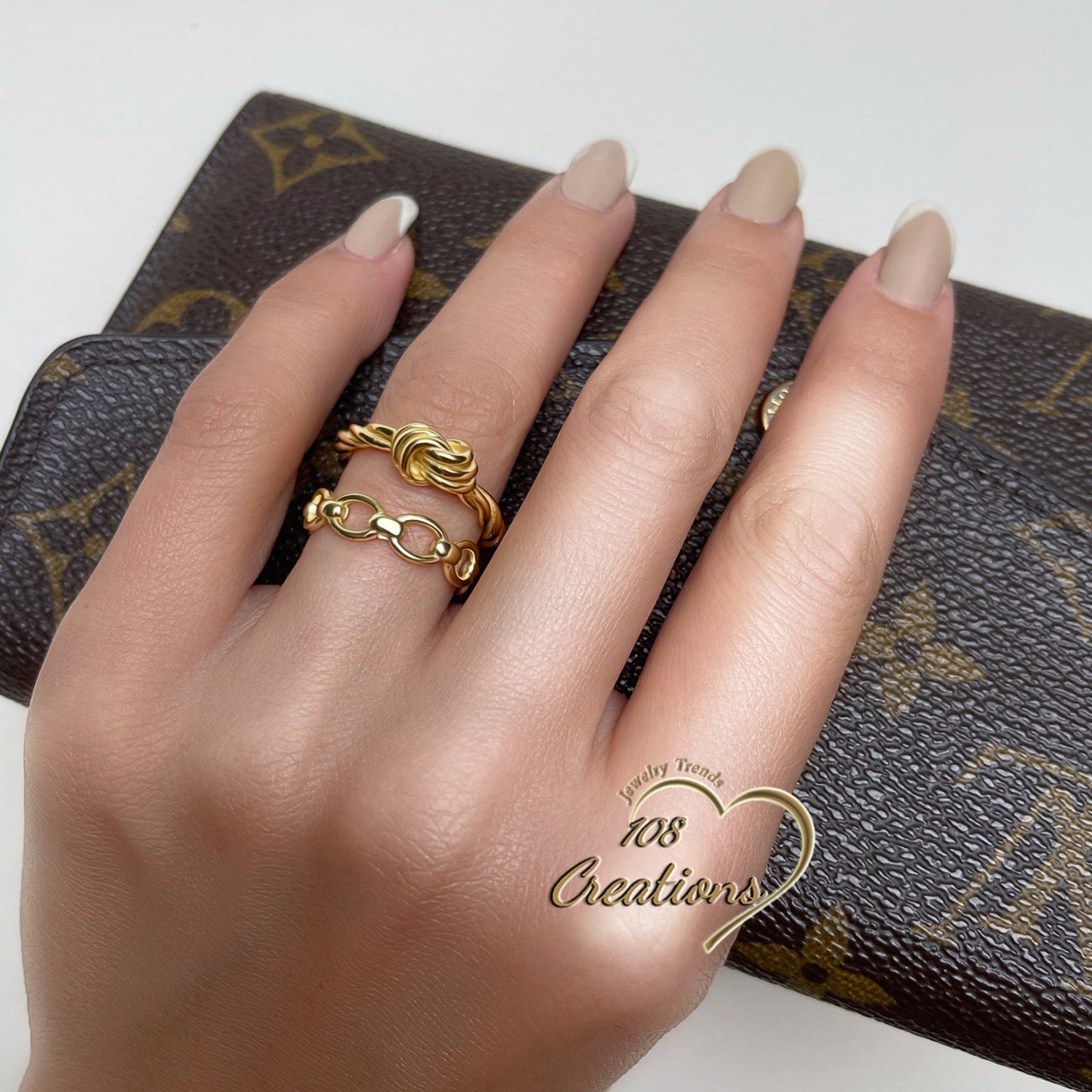 Adjustable Chain Link Ring in Gold Tone