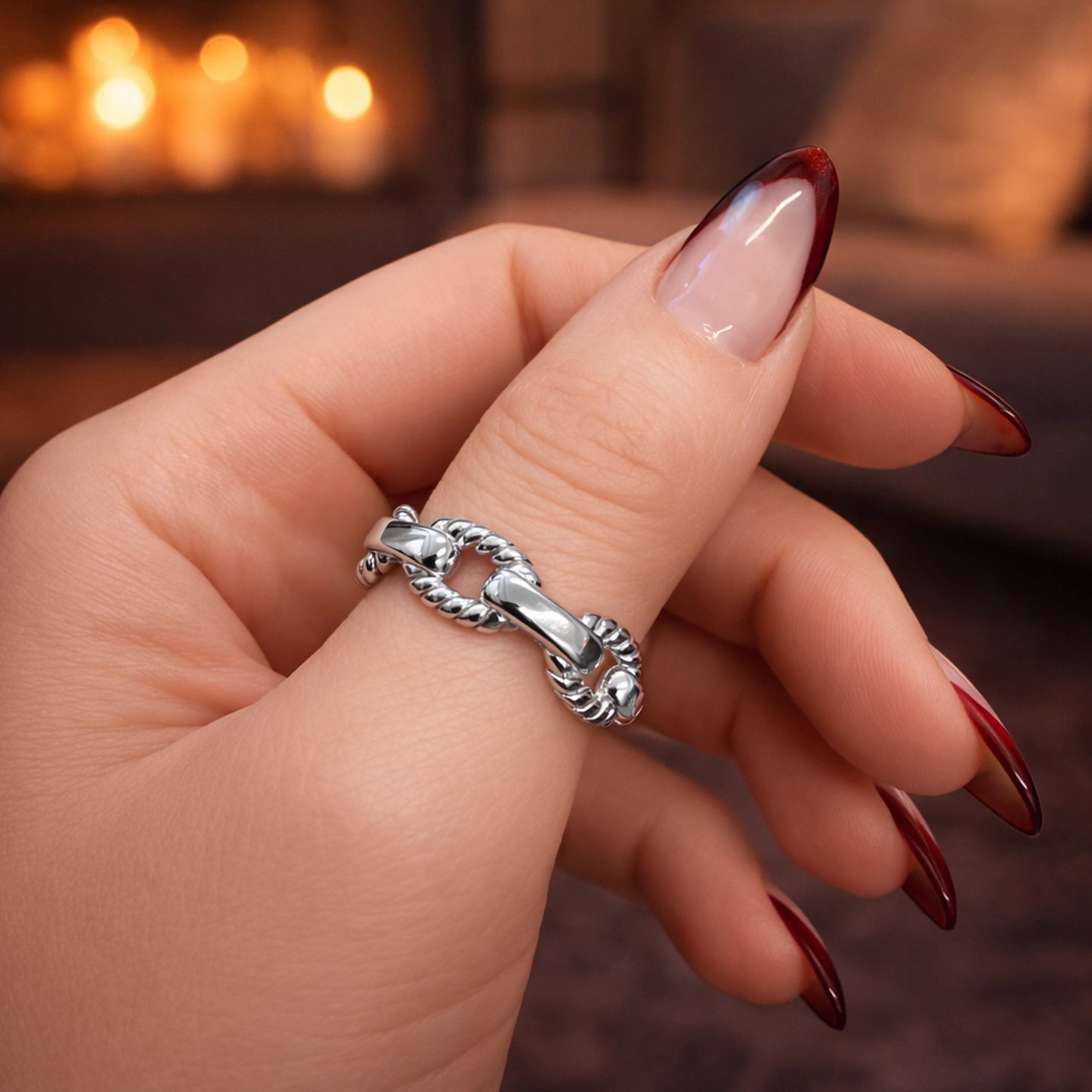 Anillo de cadena de cuerda retorcida